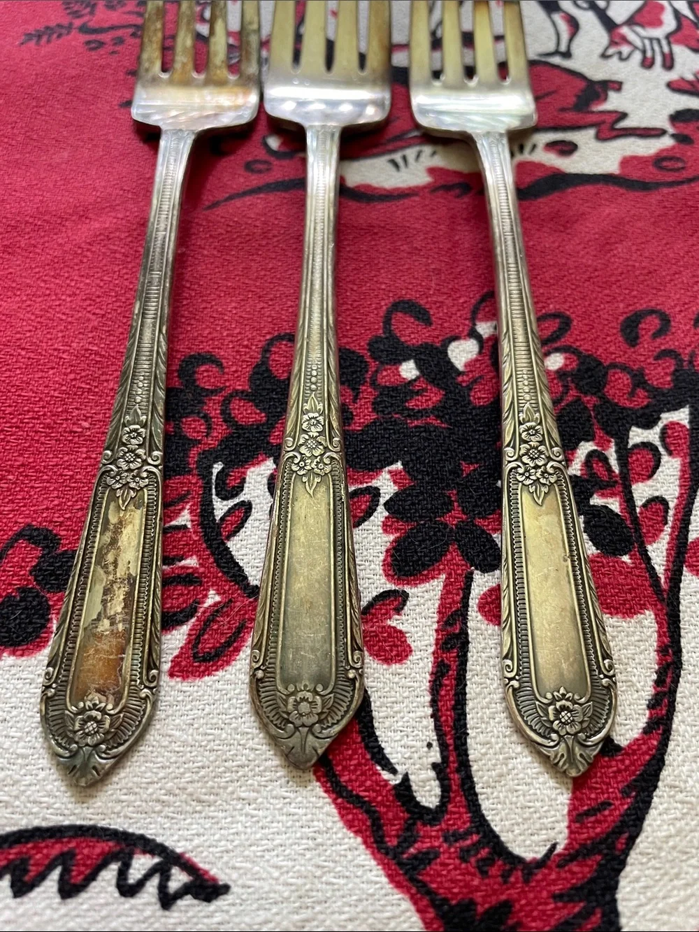 Set of 7 antique William Rogers forks